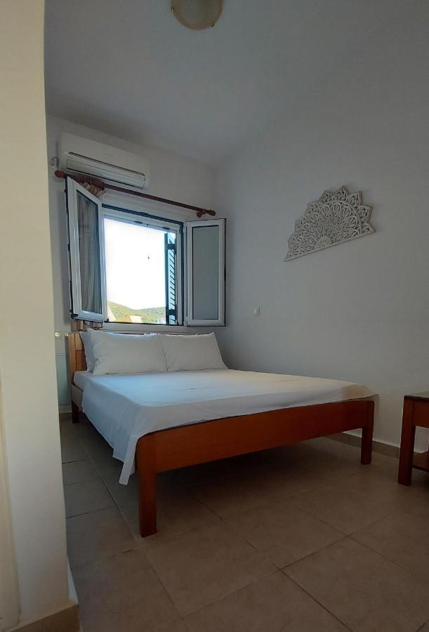 C-View Apartments Megalochori  外观 照片