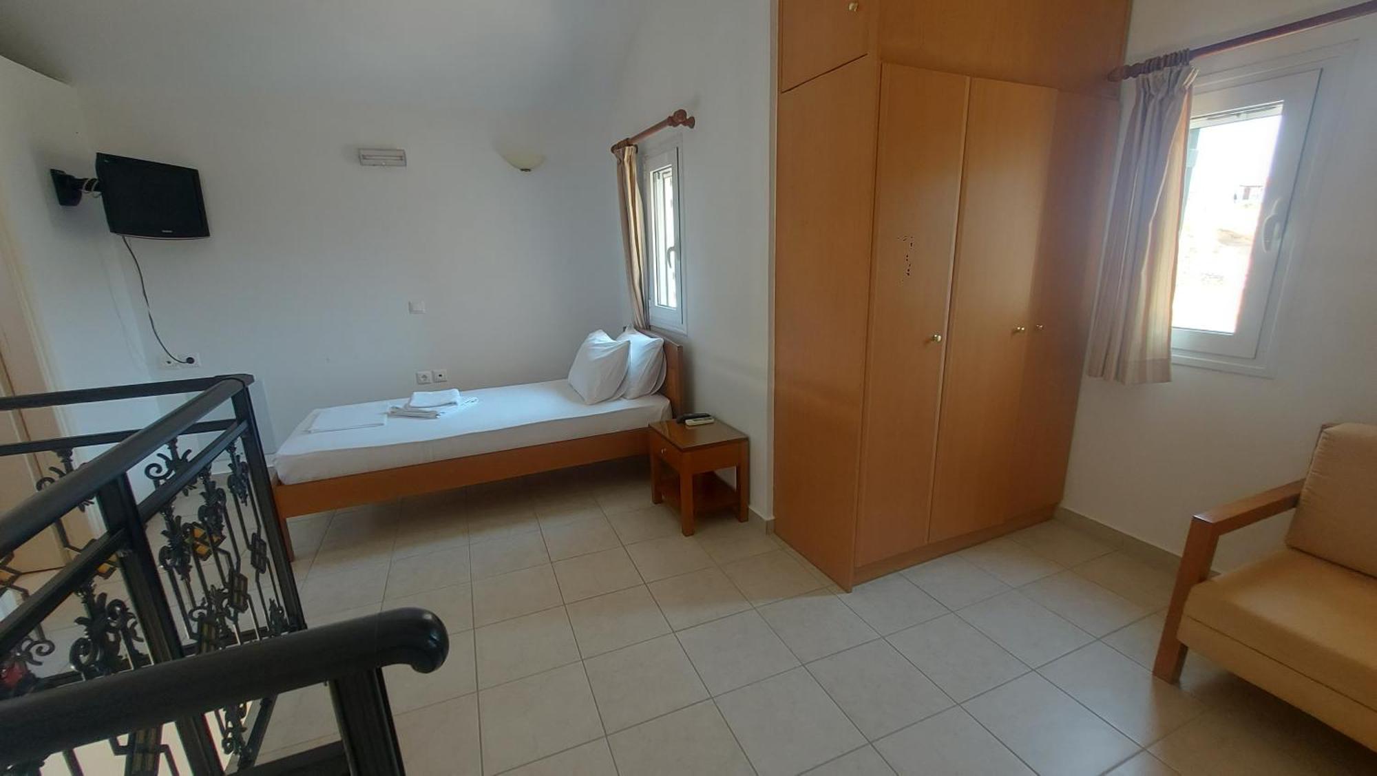 C-View Apartments Megalochori  客房 照片
